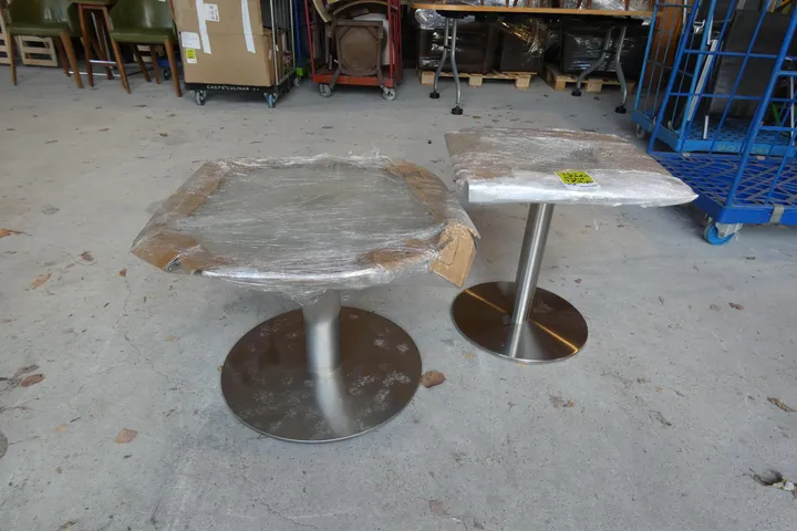 Beistelltisch mit Glastisch Maße in cm ca. ø50/60 cm Durchmesser